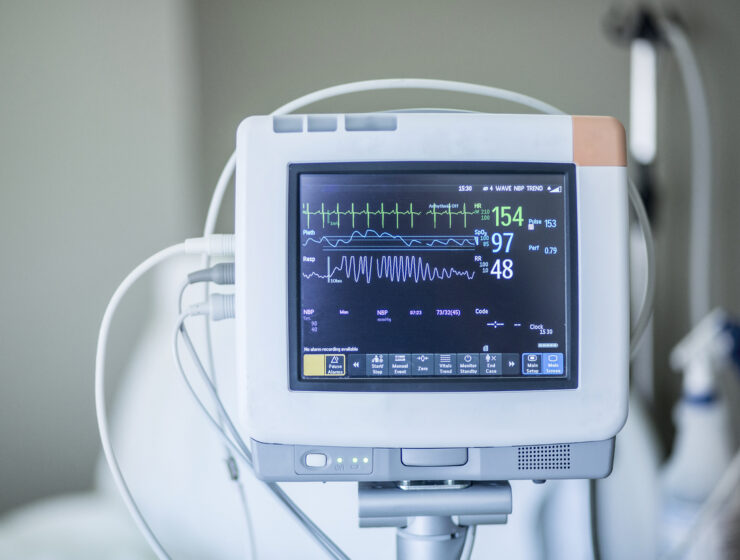 Medical vital signs monitor in a hospital